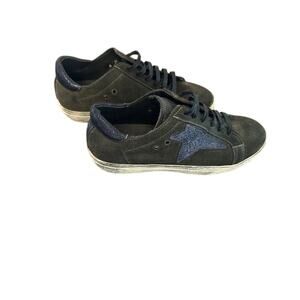 Steve Madden Star Green/Black Lace-Up Round Closed Toe Fashion Sneakers Size 7.5